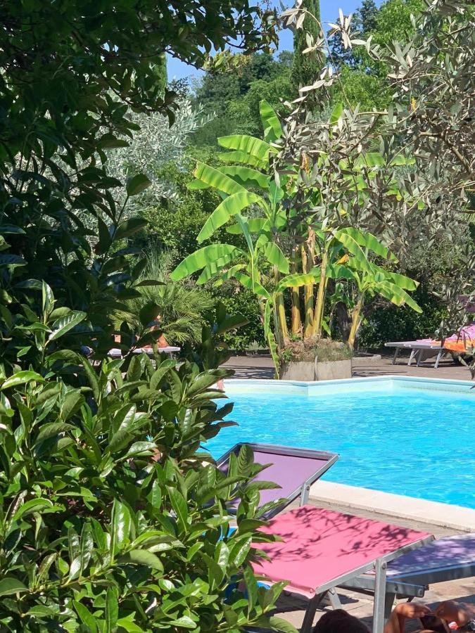 Veio Residence Resort Marcigliana Bagian luar foto