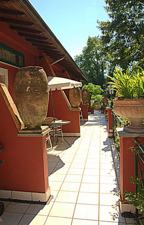 Veio Residence Resort Marcigliana Bagian luar foto
