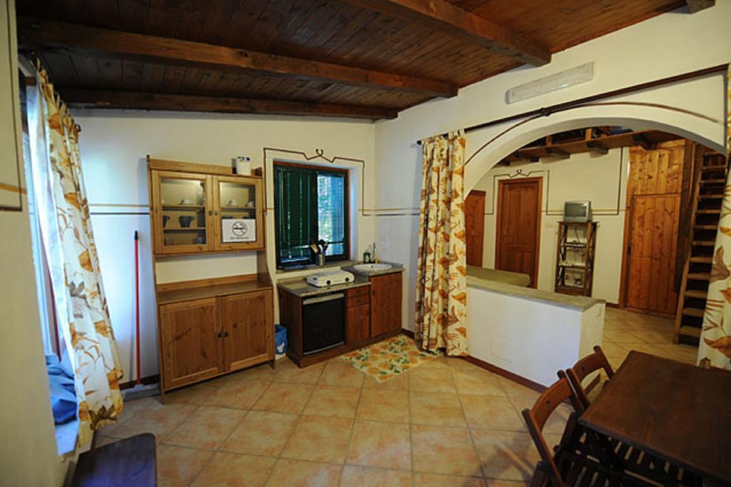 Veio Residence Resort Marcigliana Bagian luar foto