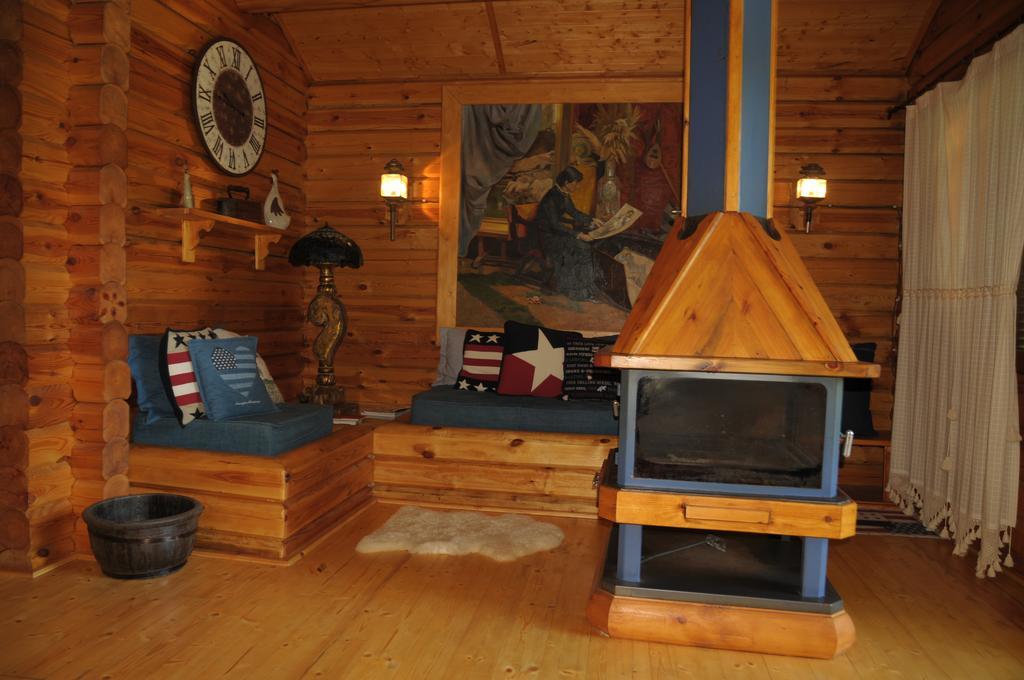 Veio Residence Resort Marcigliana Bagian luar foto