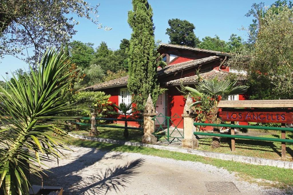 Veio Residence Resort Marcigliana Bagian luar foto