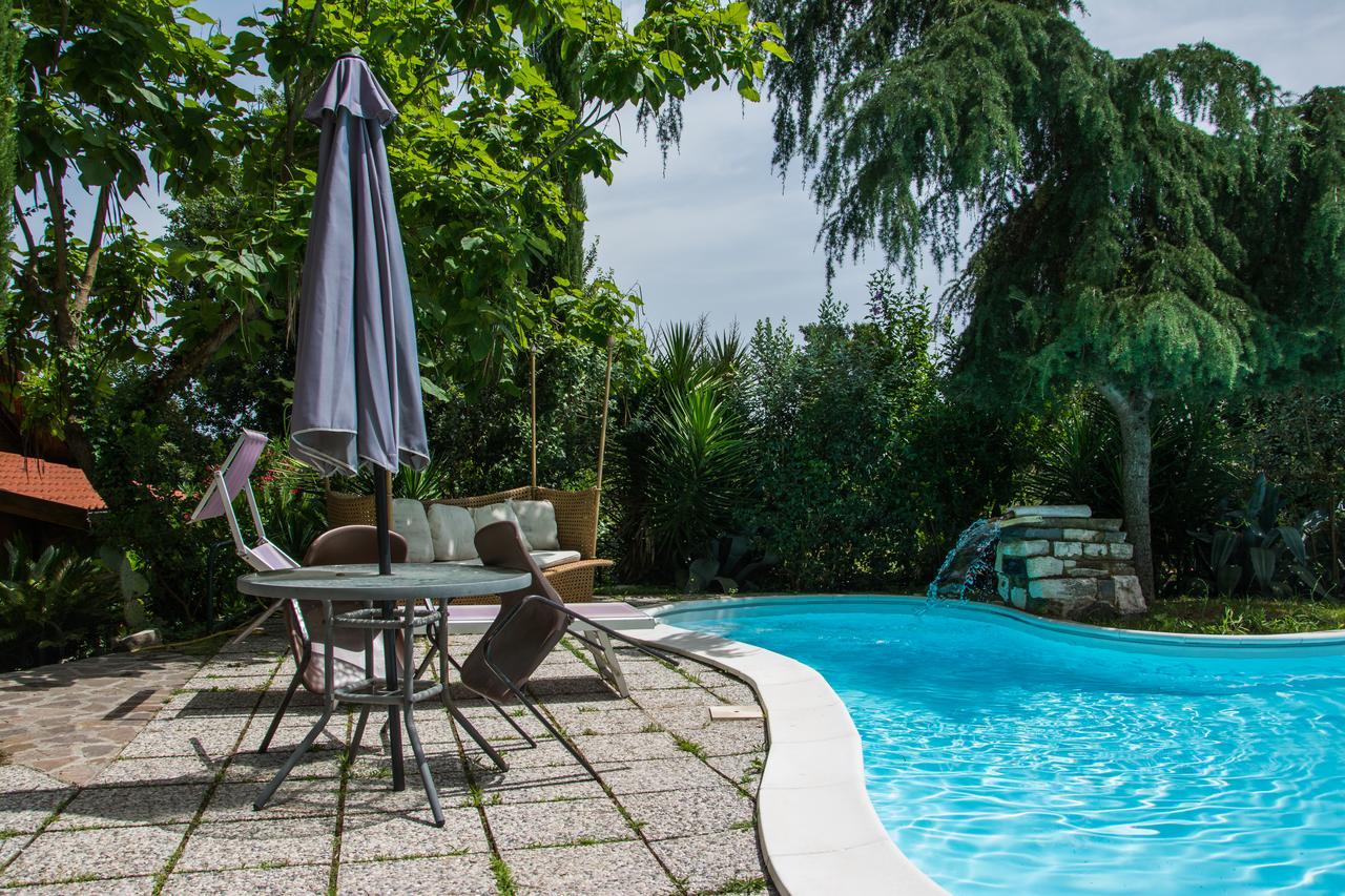 Veio Residence Resort Marcigliana Bagian luar foto